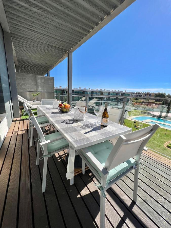Superbe Appartement Spacieux Avec Terrasse Vue Piscine ヴィラモウラ エクステリア 写真